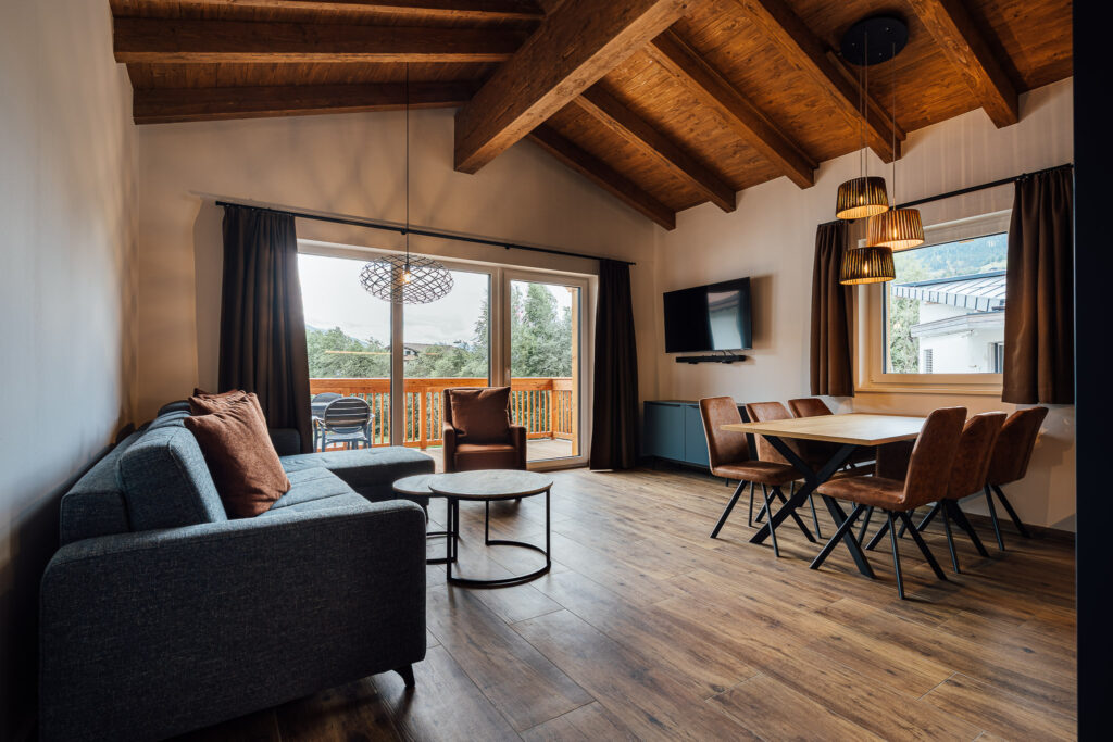 Deluxe Alpine Apartment