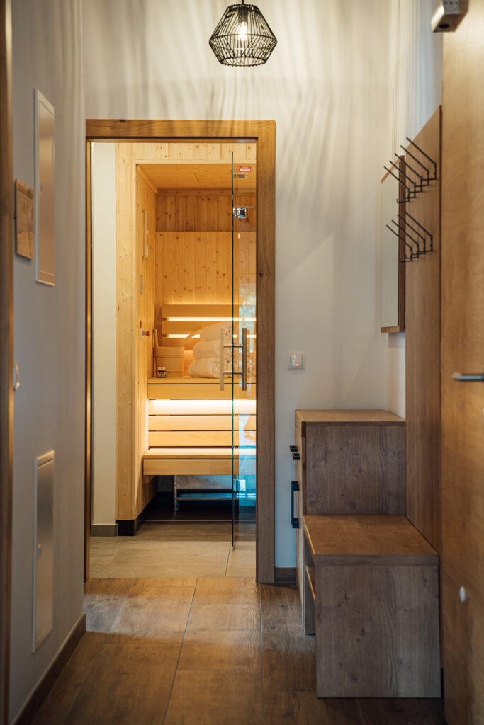 Deluxe Alpine Apartment