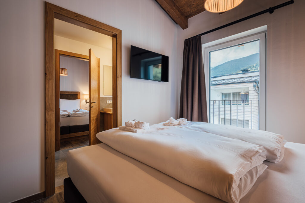 Deluxe Alpine Apartment